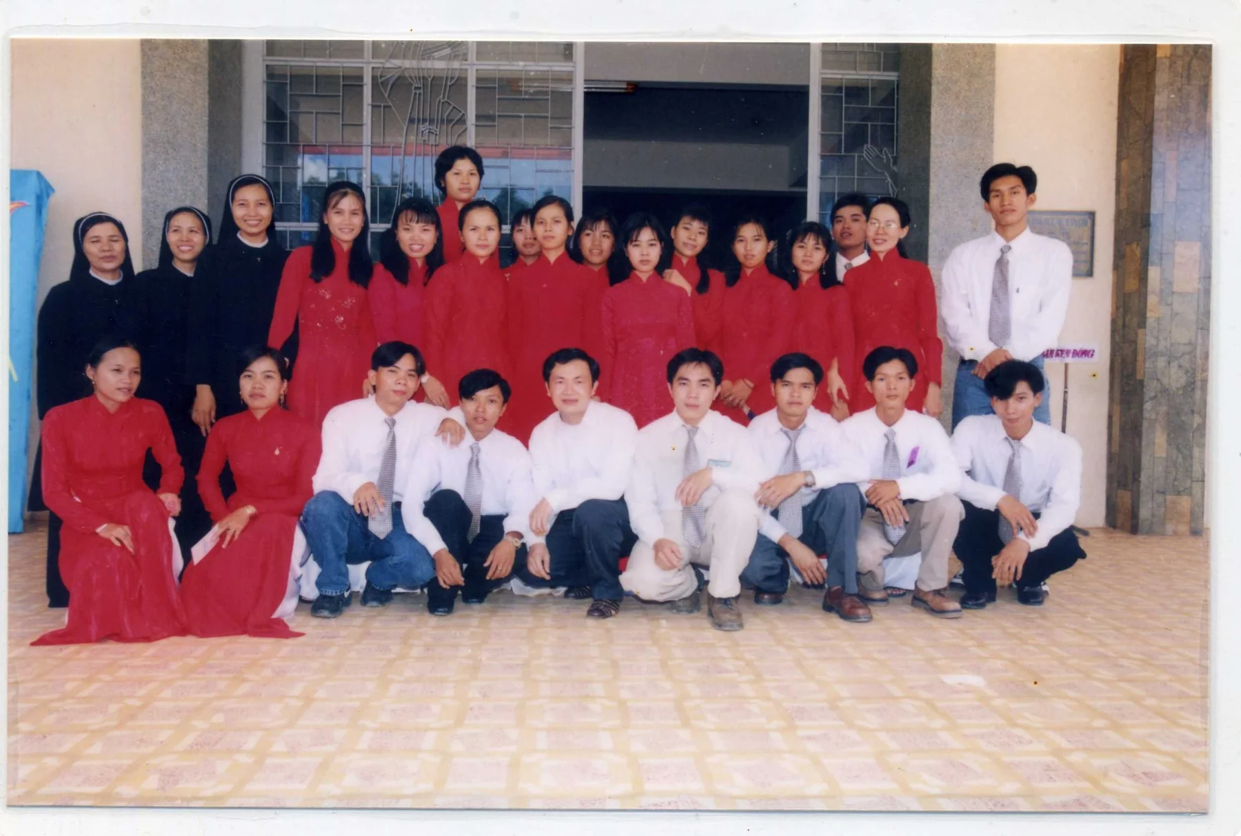 Thế hệ tiếp bước